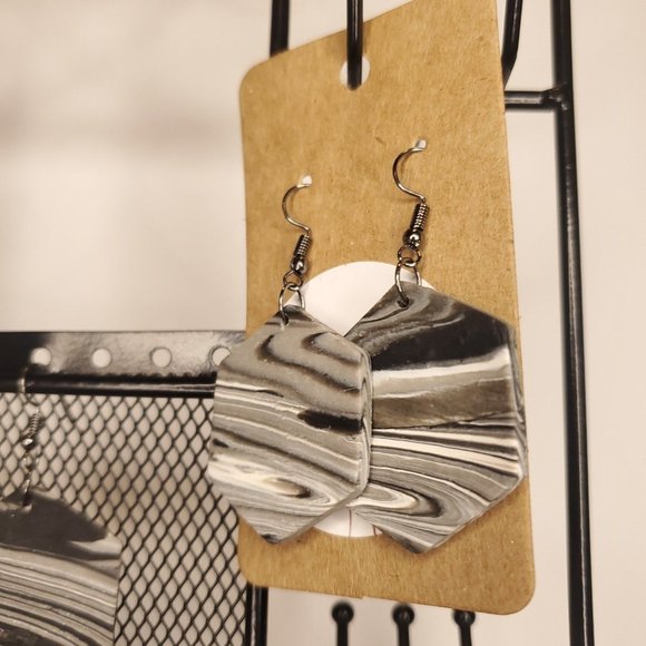 Handmade Womens Gray Black White Mercury Matte Finish Hexagonal Clay Earrings - Picture 1 of 8